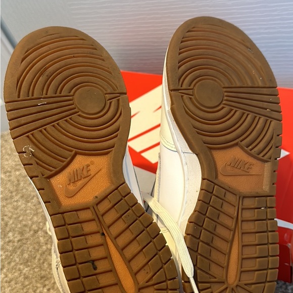 Nike dunks - Picture 3 of 5